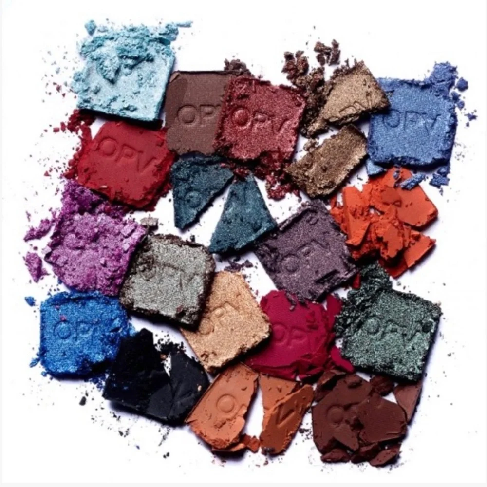 OPVBEAUTY London Spotlight Eyeshadow Palette - Picture 6 of 7